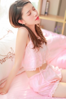 《法国女仆》无删减版